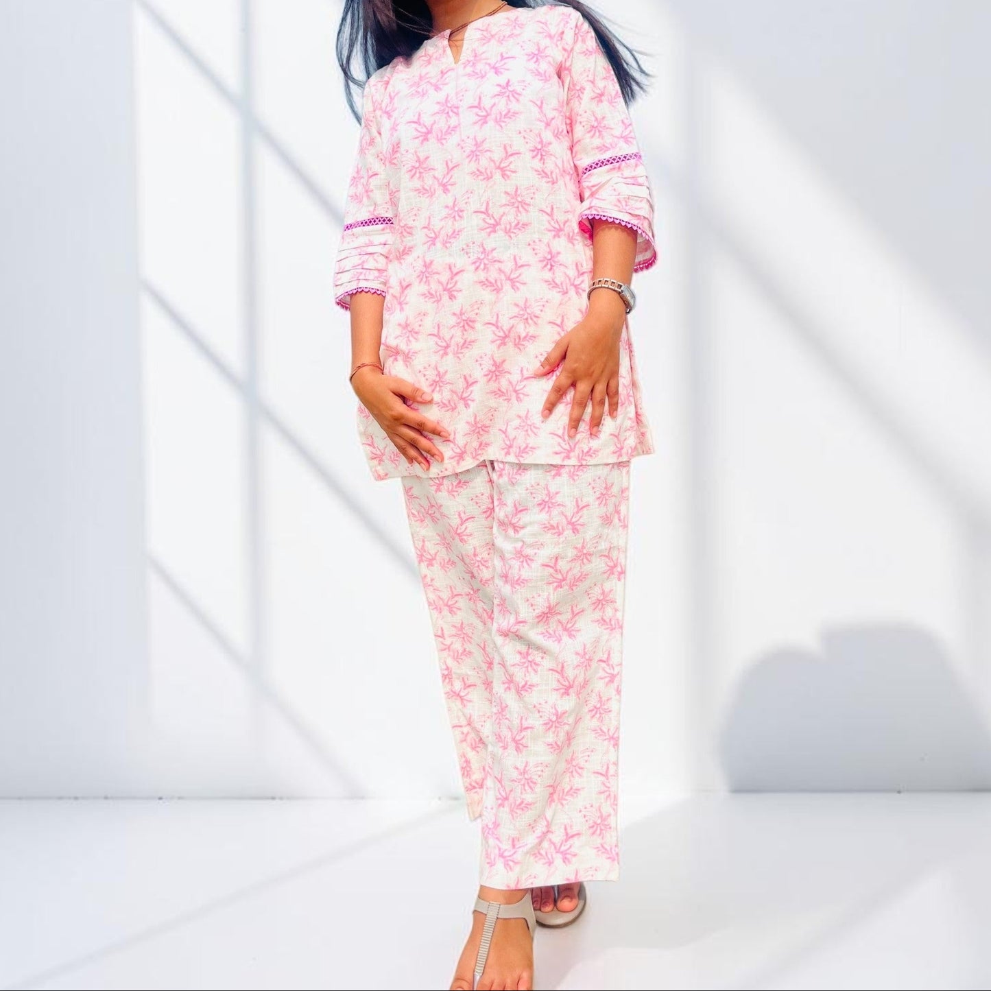 Uttra Attire Pink Floral Cotton Linen Co-ord Set