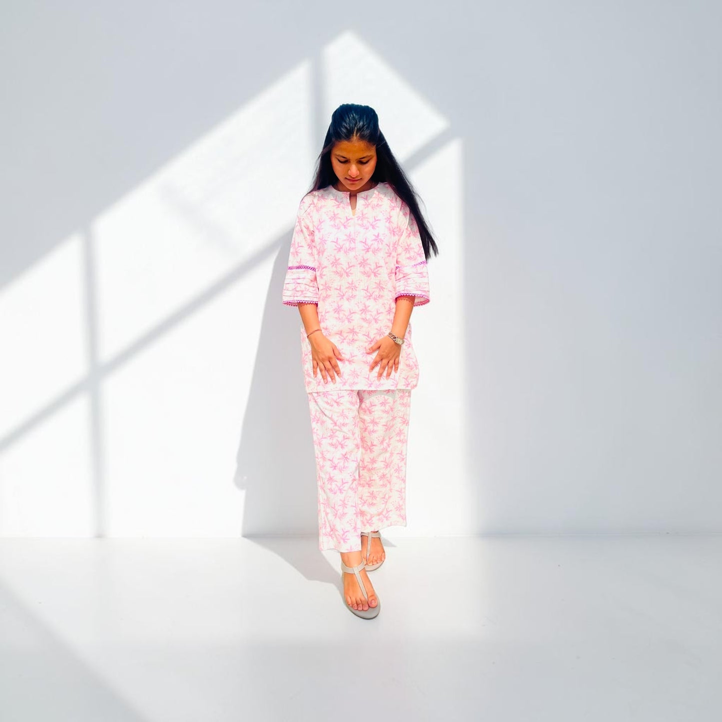 Uttra Attire Pink Floral Cotton Linen Co-ord Set